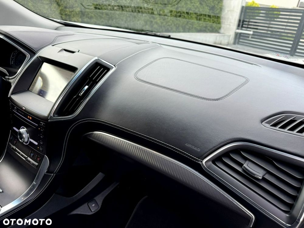 Ford Edge 2.0 EcoBlue Bi-Turbo 4x4 Vignale - 9