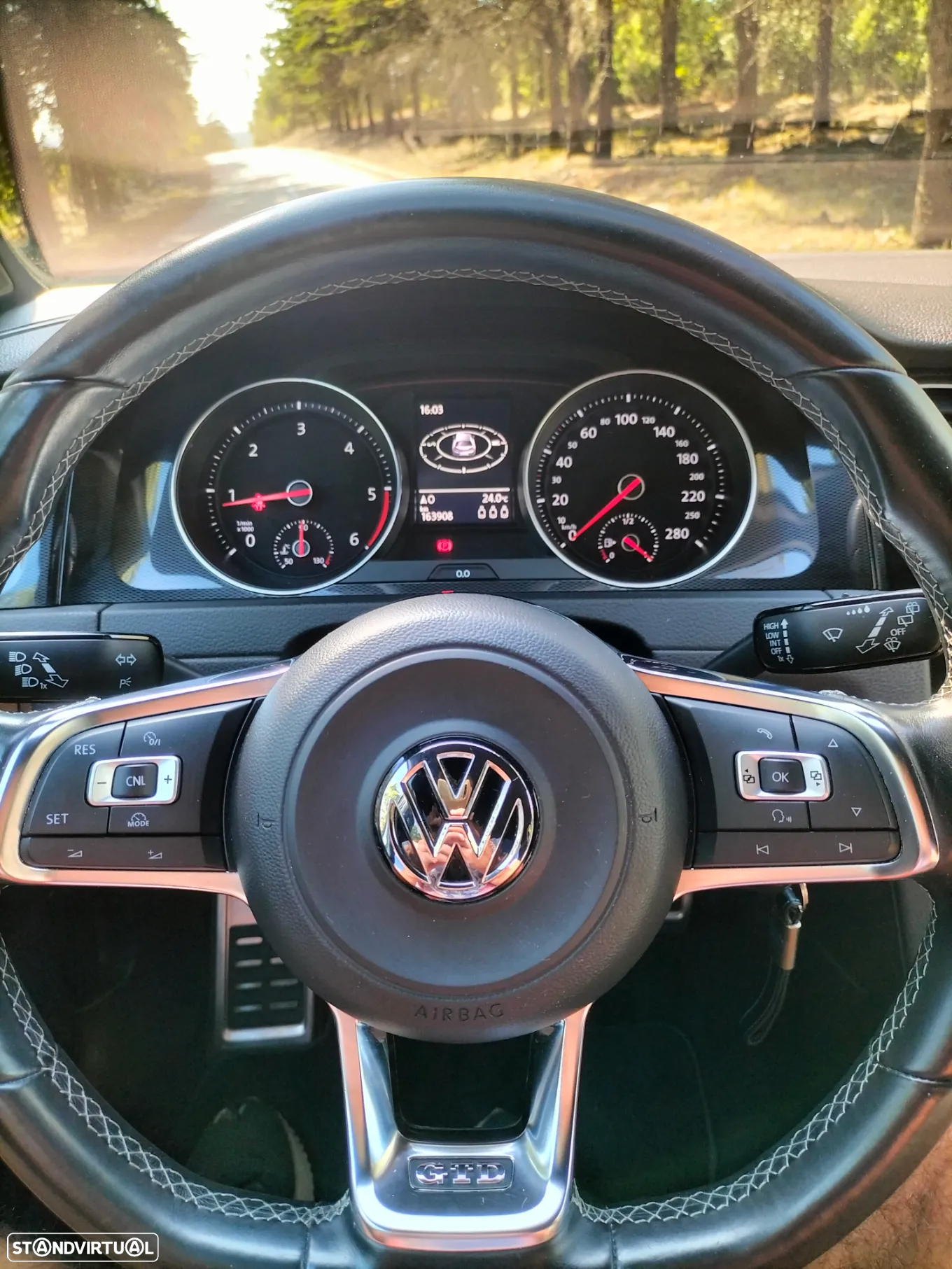VW Golf 2.0 TDi GTD - 10