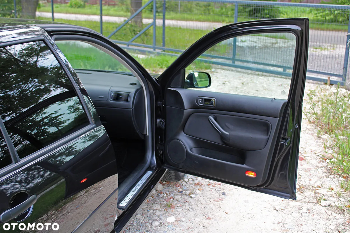 Volkswagen Golf - 14