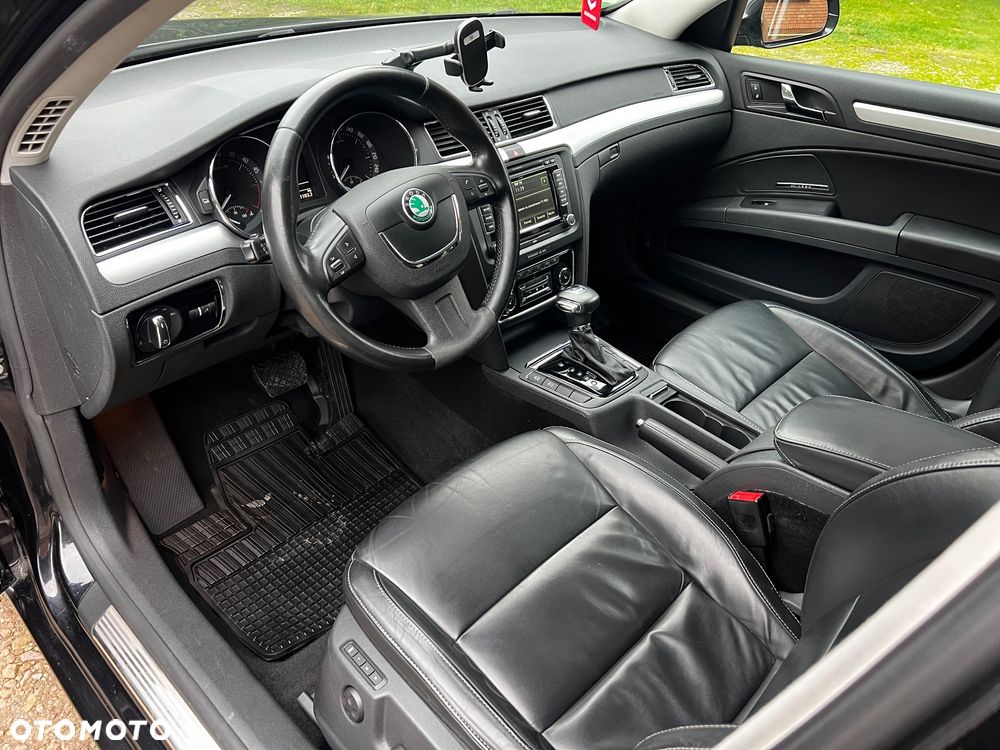Skoda Superb 2.0 TDI DSG Elegance - 9