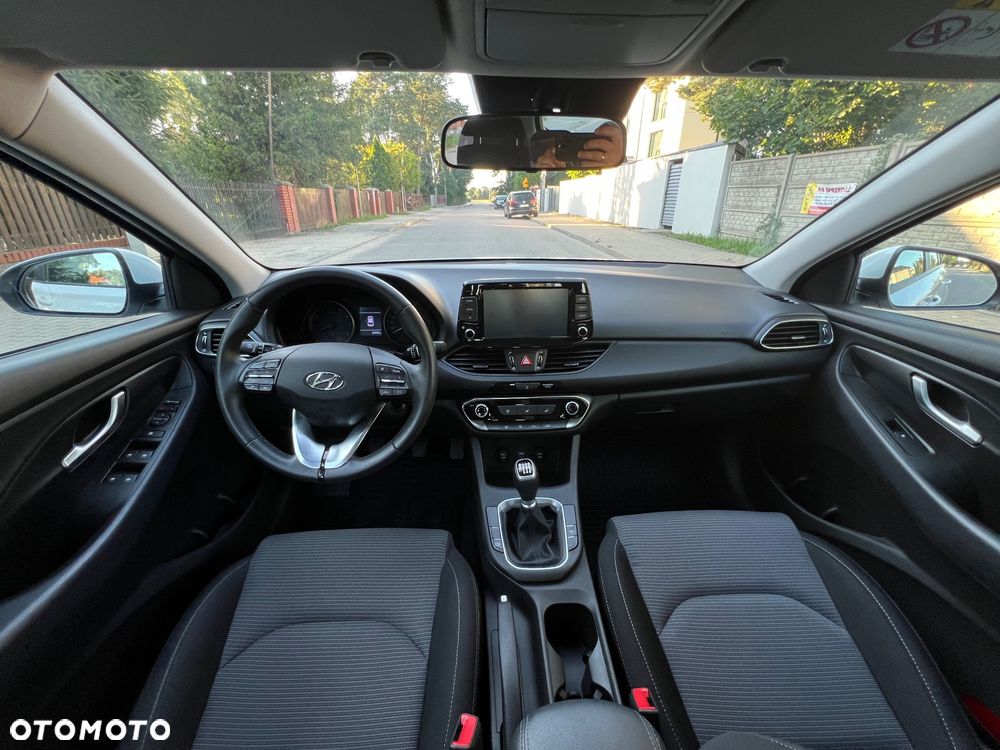 Hyundai i30 1.5 T-GDI 48V Classic + - 7