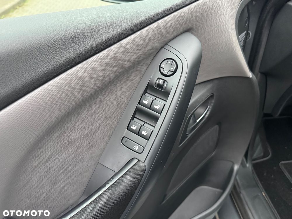 Citroën C4 Grand Picasso - 15