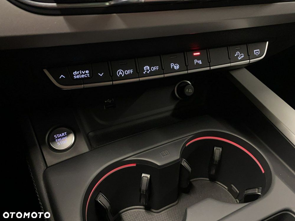 Audi A4 Allroad - 25