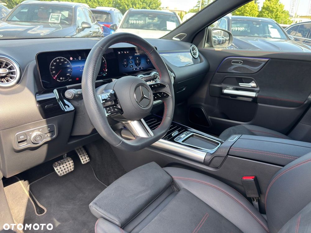 Mercedes-Benz GLA 220 mHEV 4-Matic AMG Line 8G-DCT - 17