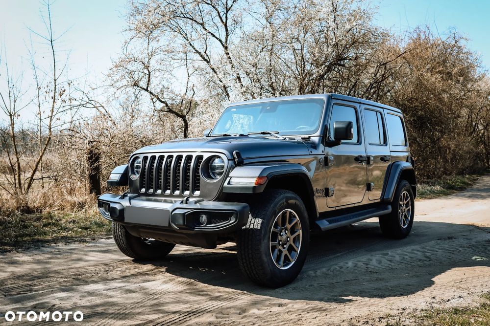 Jeep Wrangler - 1