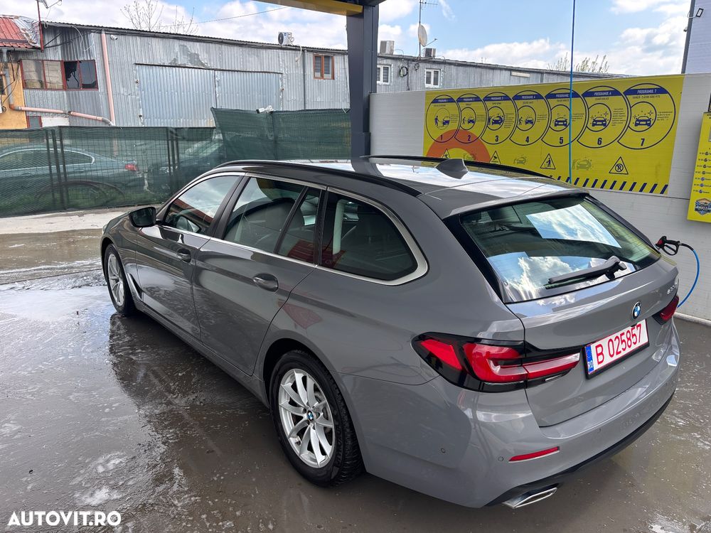 BMW Seria 5 520d AT MHEV - 15