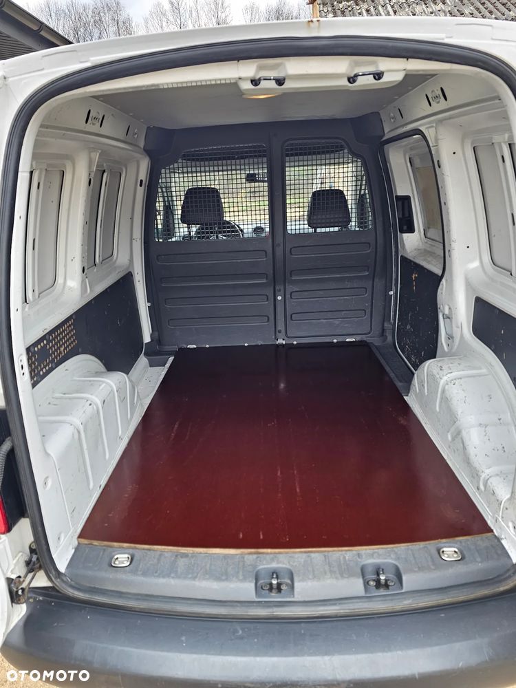 Volkswagen Caddy - 18