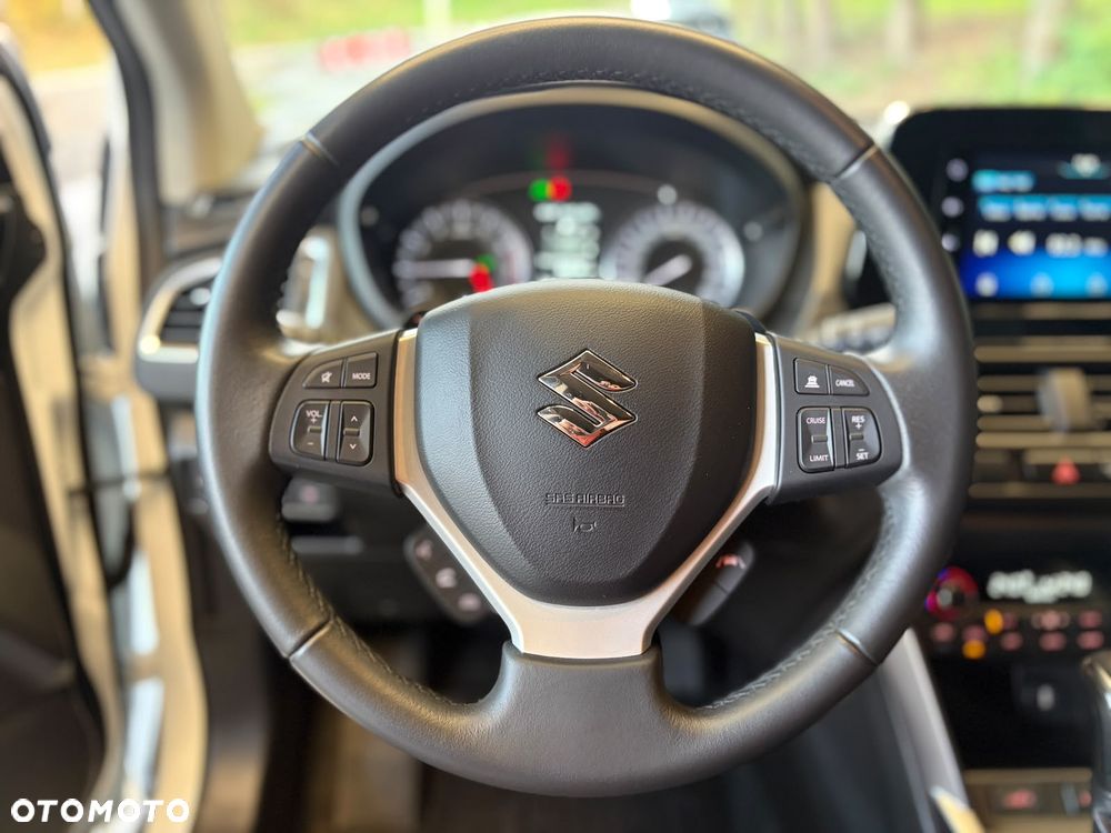 Suzuki S-Cross 1.5 DualJet Hybrid Premium Plus SP 4WD AGS - 9
