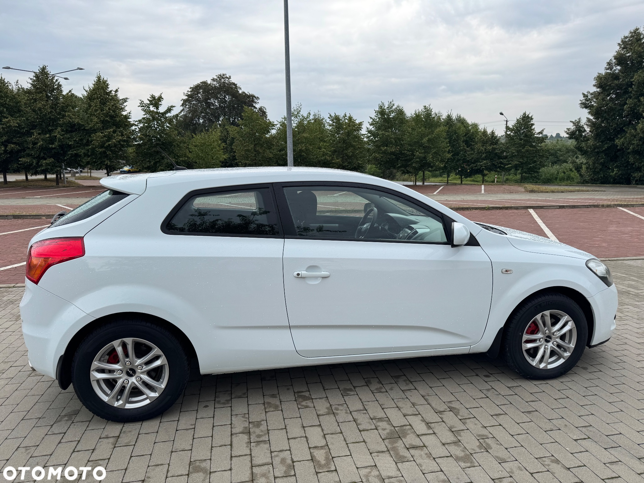 Kia Ceed 1.4 CVVT Attract - 6