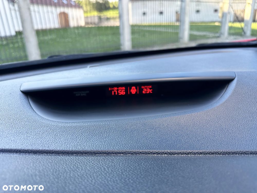 Kia Ceed 1.0 T-GDI ISG GT Line - 36
