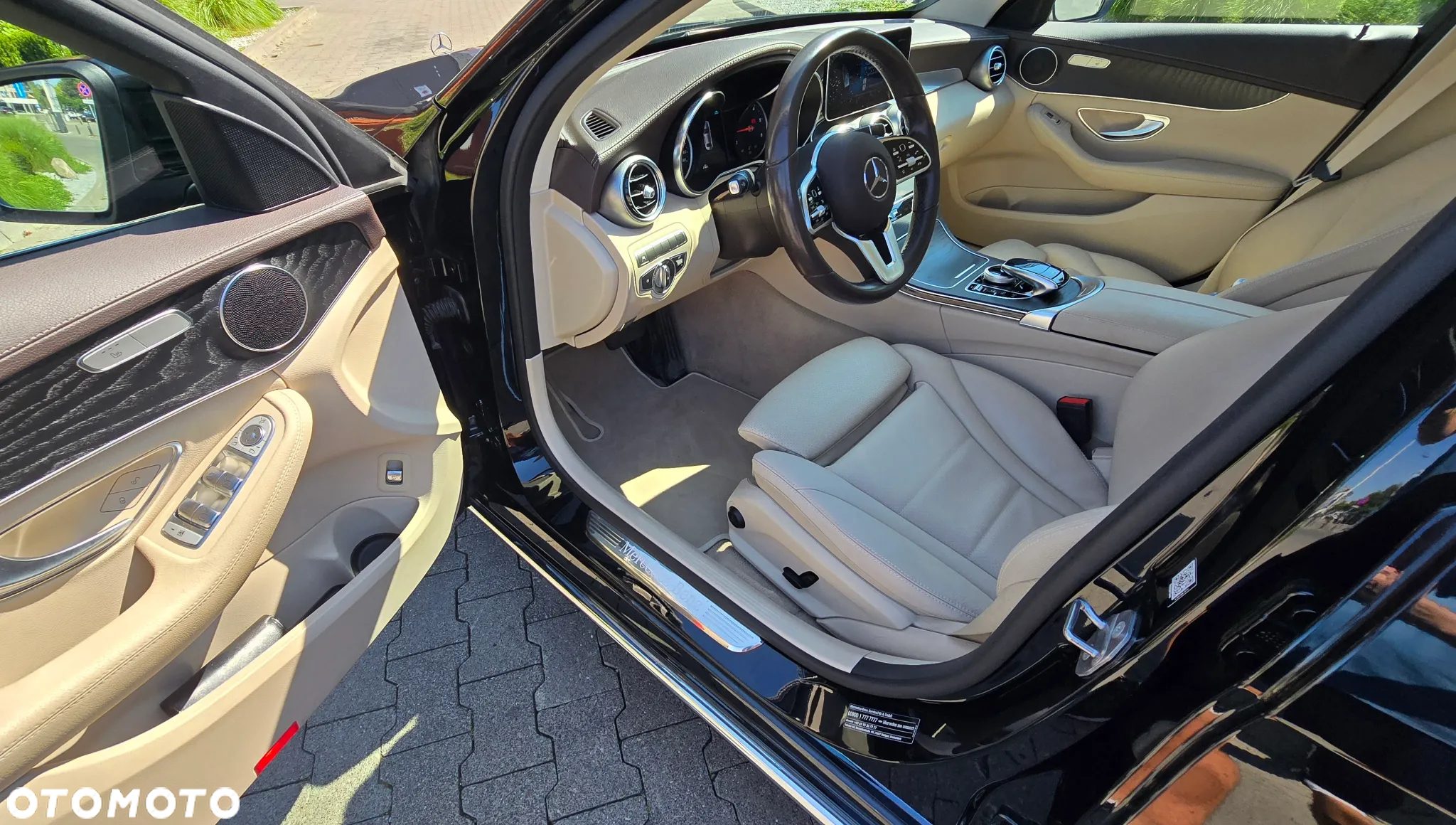 Mercedes-Benz Klasa C 220 d 4MATIC 9G-TRONIC - 19