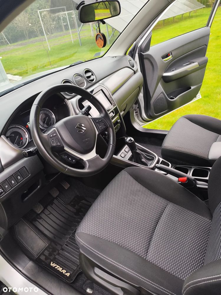 Suzuki Vitara 1.0 Boosterjet Comfort 2WD - 6