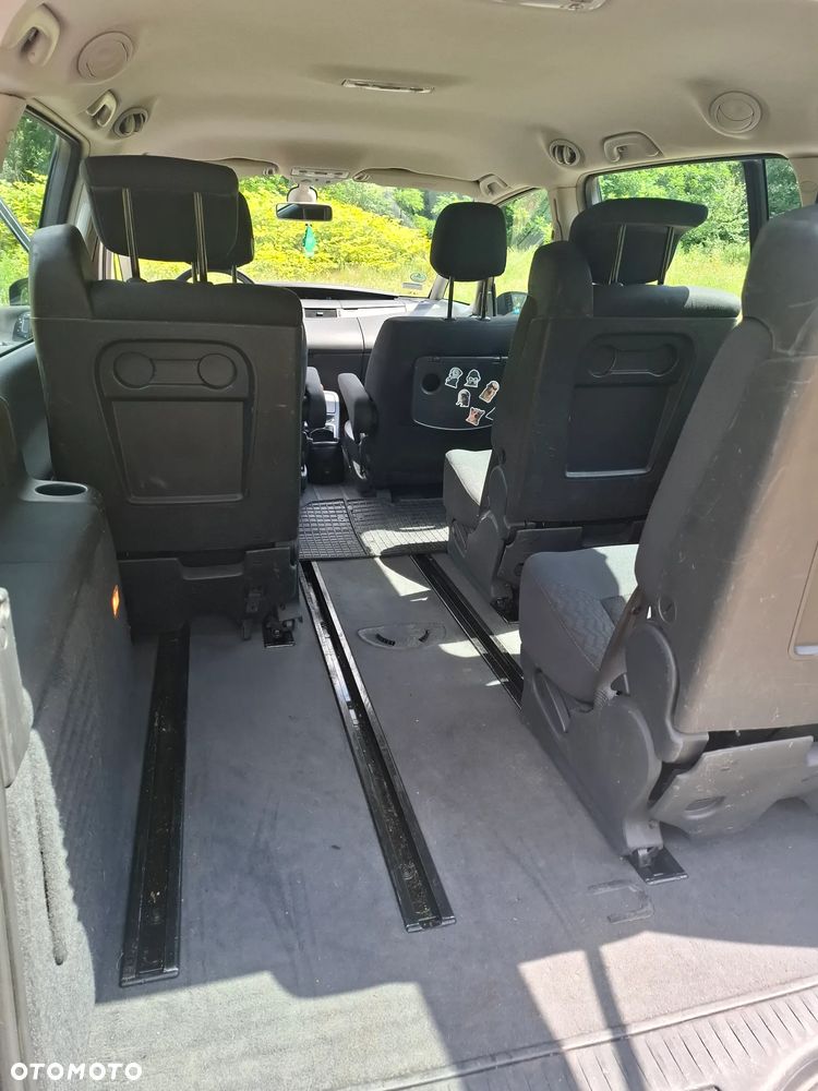 Renault Espace 2.0 dCi Voyage - 4