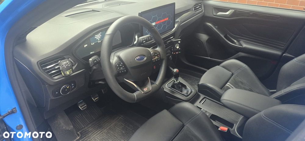 Ford Focus 2.3 EcoBoost ST X Edition - 5