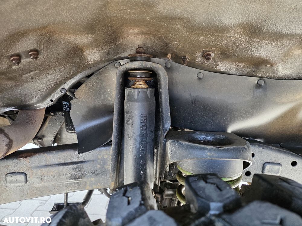 Toyota Land Cruiser - 8