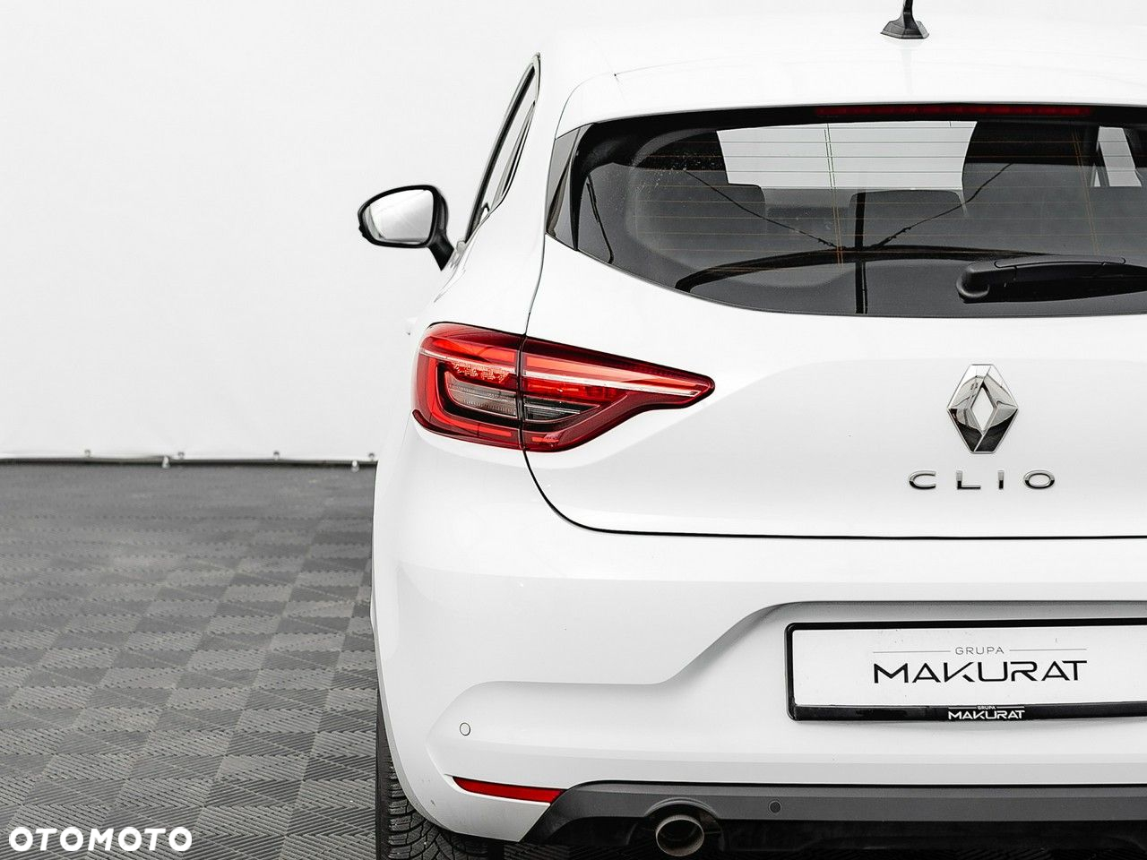 Renault Clio 1.0 TCe Equilibre - 12