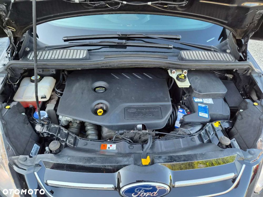 Ford Grand C-MAX - 29