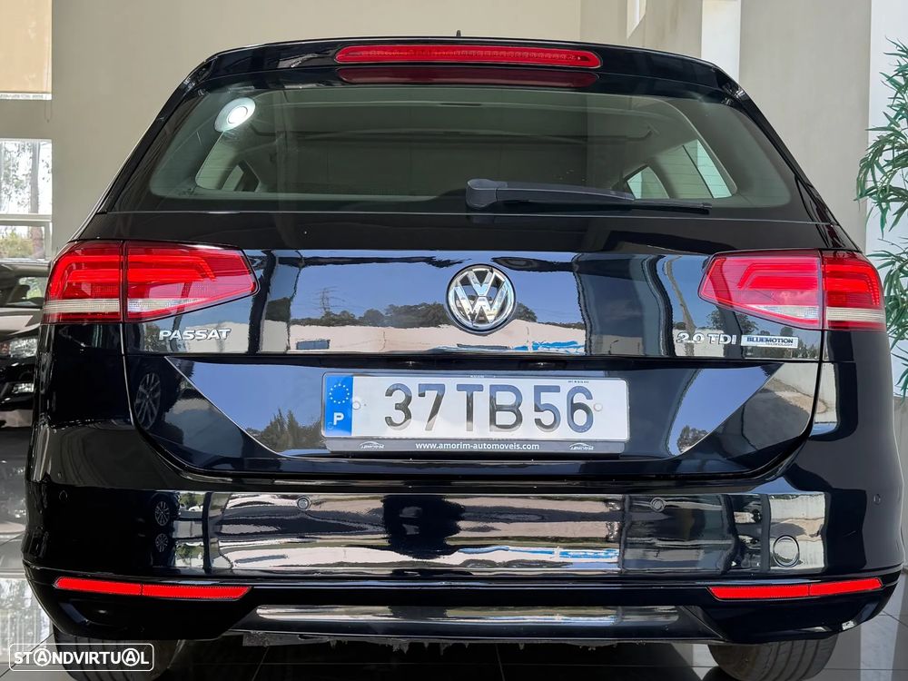 VW Passat Variant 2.0 TDI Confortline DSG - 4