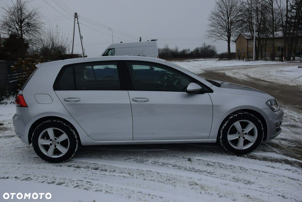 Volkswagen Golf 1.2 TSI BlueMotion Technology Comfortline - 11