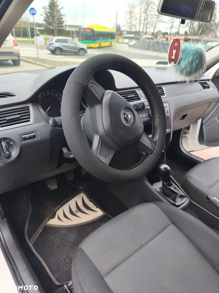 Skoda RAPID 1.4 TDI DPF Joy - 3