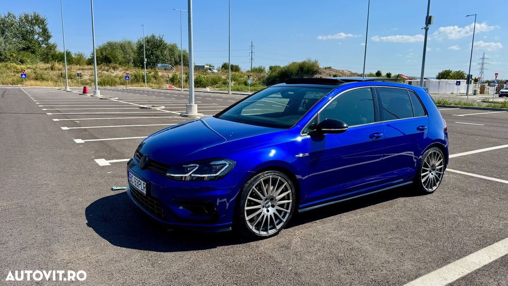Volkswagen Golf 2.0 TSI DSG R - 4