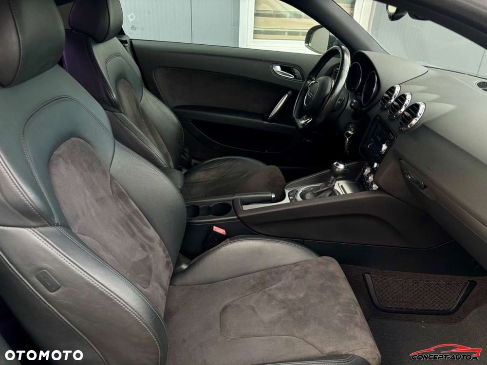 Audi TT Coupé - 21
