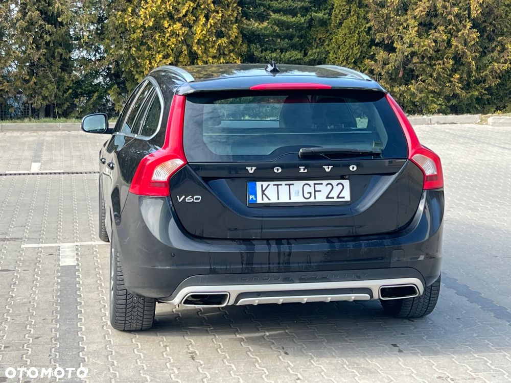 Volvo V60 D4 Kinetic - 4