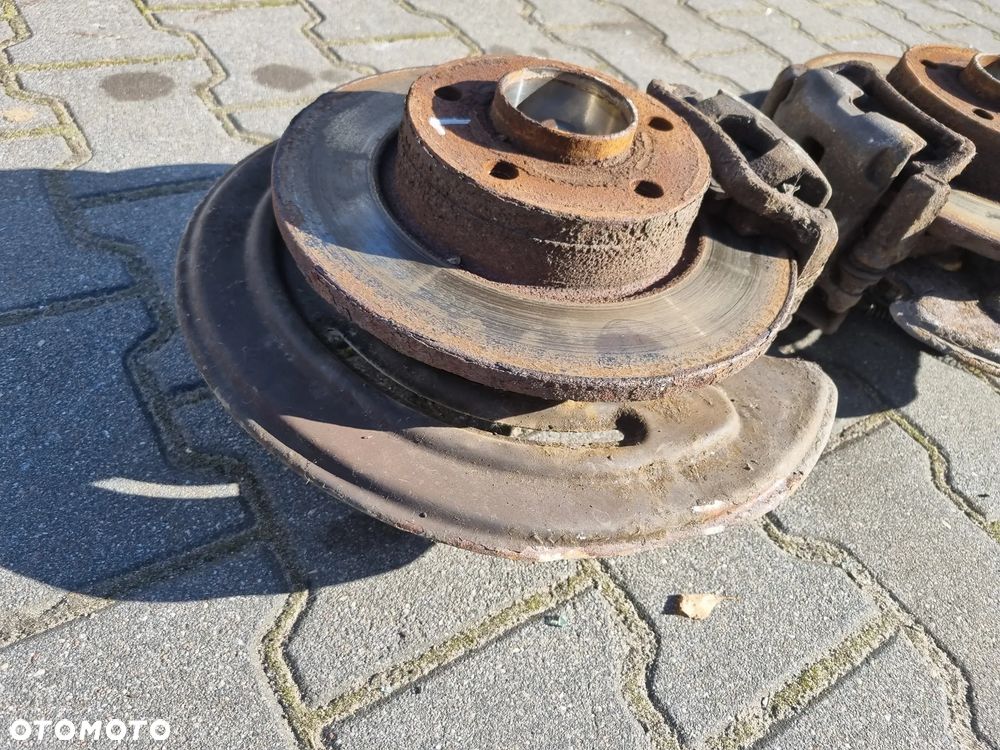 PIASTA TARCZA ZACISK HAMULCOWY TYŁ PRIMASTAR TRAFIC VIVARO 01-14r. - 3