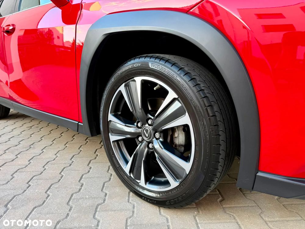 Lexus UX 200 GPF Business Edition 2WD - 17