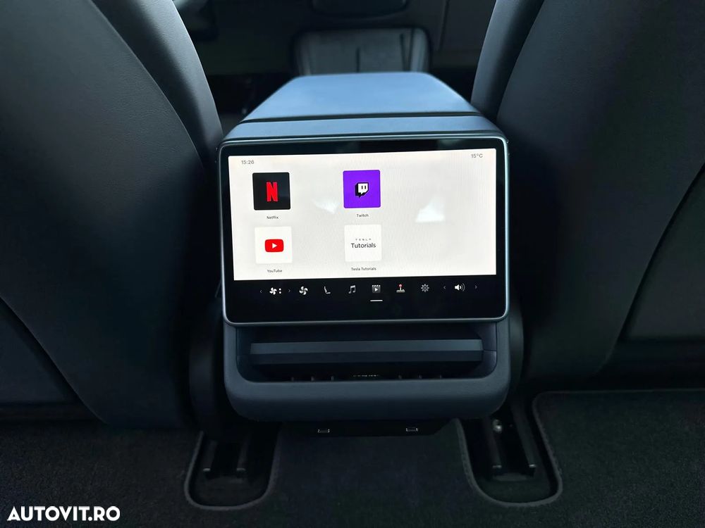 Tesla Model 3 Standard Reichweite Plus Hinterradantrieb - 18