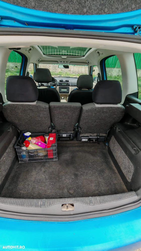 Skoda Roomster 1.6 Style - 3