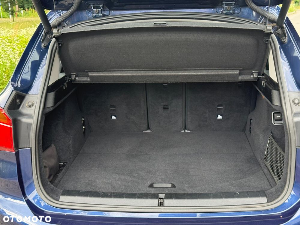 BMW X1 sDrive18d Advantage sport - 13