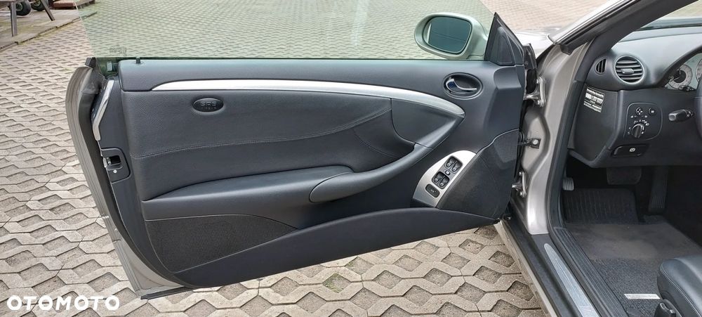 Mercedes-Benz CLK - 31