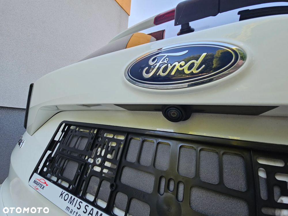 Ford Kuga 1.5 EcoBoost 2x4 ST-Line - 10