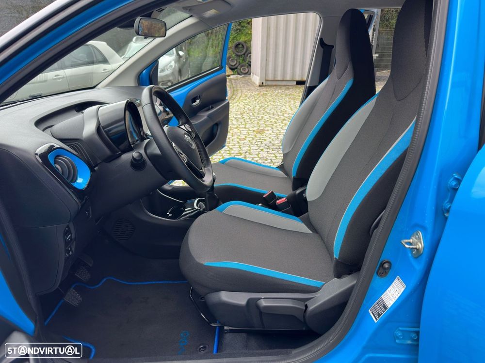 Toyota Aygo 1.0 X-Cite+TSS - 23