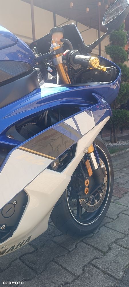 Yamaha YZF - 9