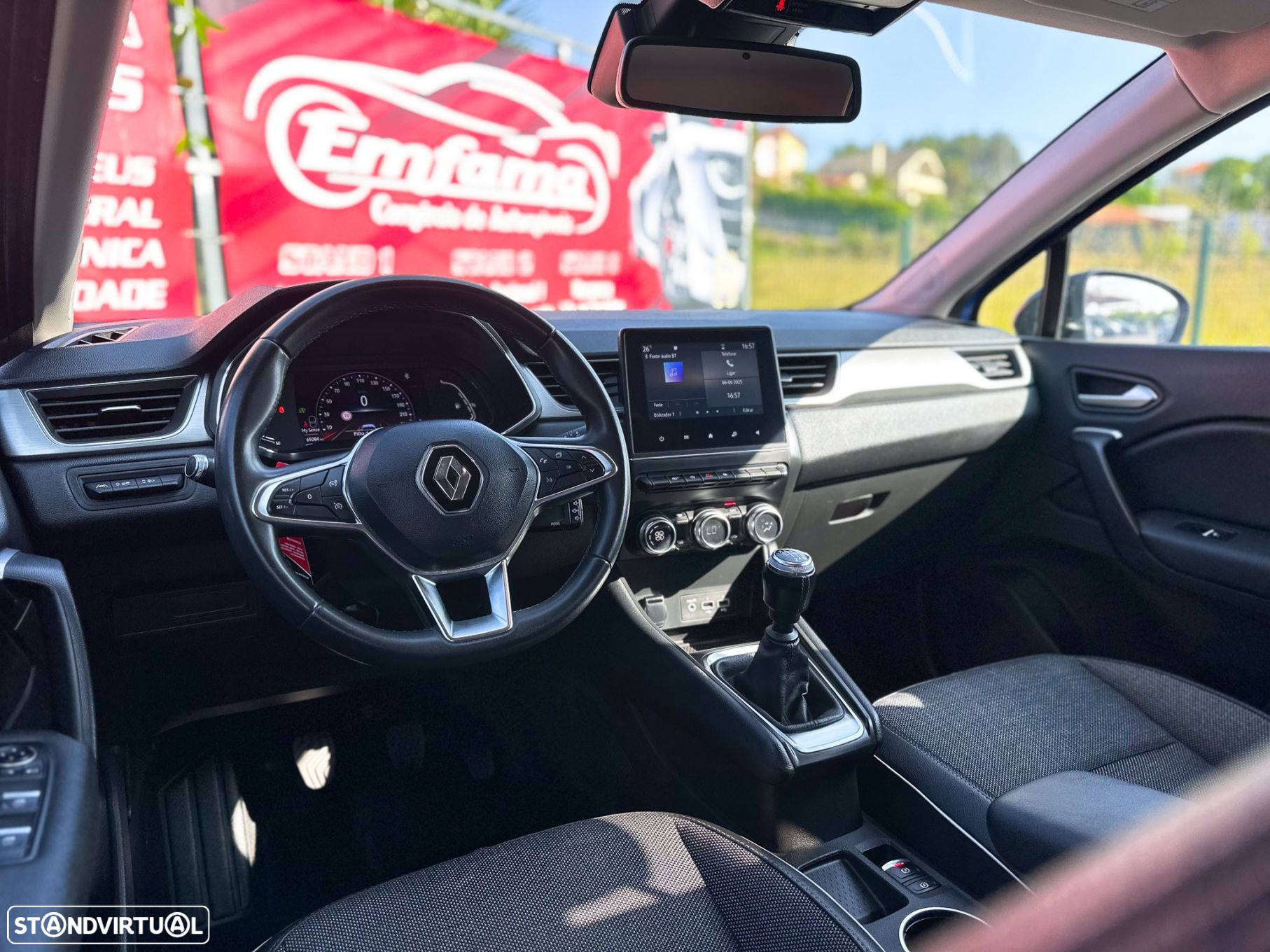 Renault Captur - 13