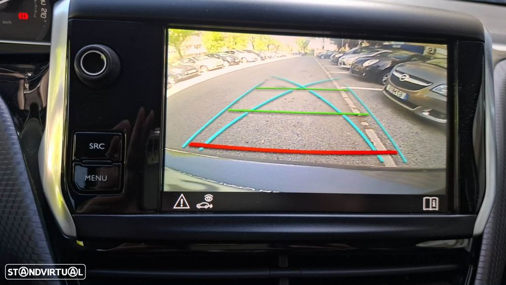 Peugeot 208 1.2 PureTech Signature - 14