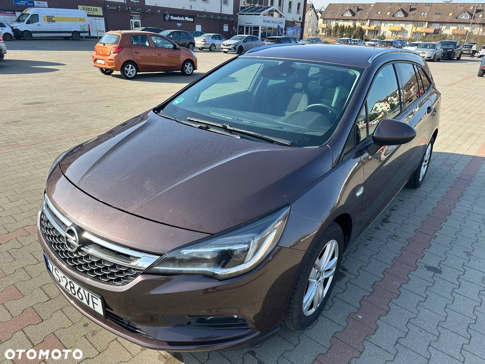 Opel Astra 1.6 D (CDTI) Start/Stop Dynamic - 8