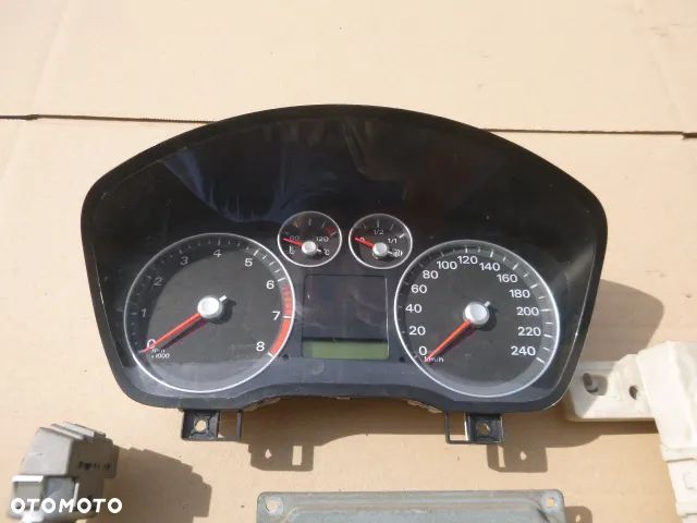 ZESTAW STARTOWY FORD FOCUS MK2 1.6 - 6