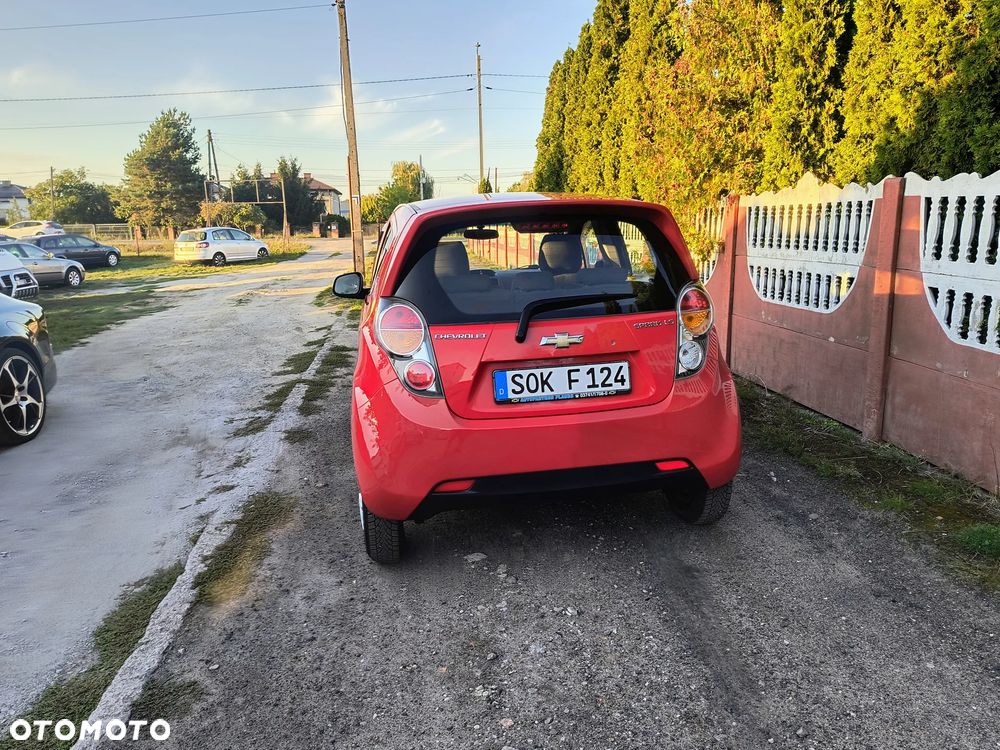 Chevrolet Spark 1.0 LS - 28