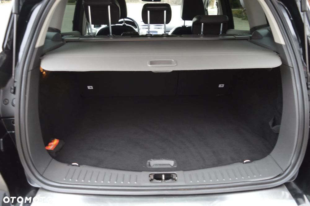 Ford Kuga 2.0 TDCi 4x4 Titanium - 12