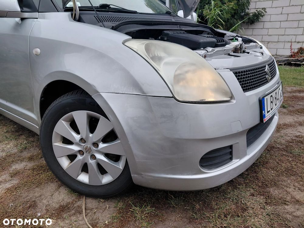 Suzuki Swift - 12