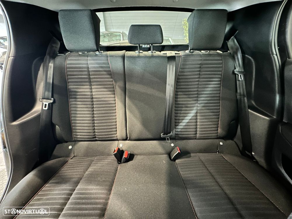 Peugeot 208 1.2 PureTech Active - 29