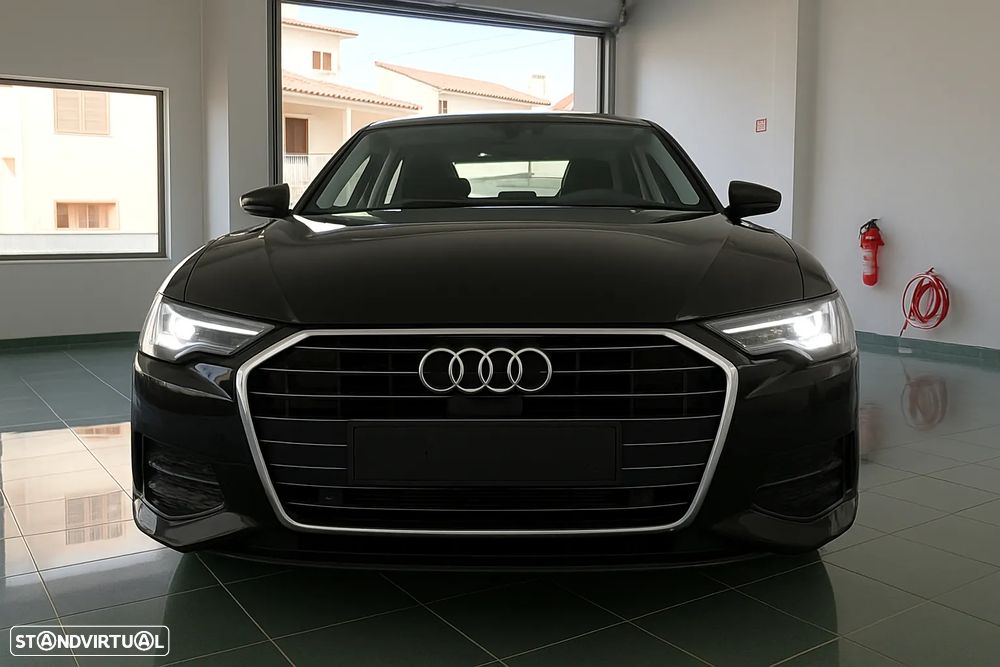 Audi A4 Avant 2.0 TDI Sport - 1