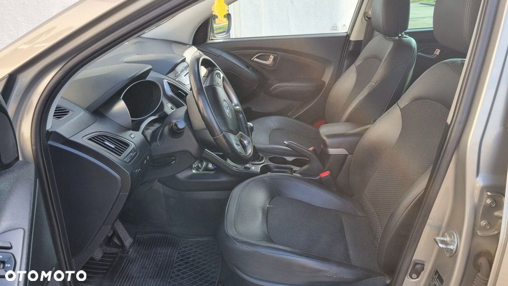Hyundai ix35 - 10