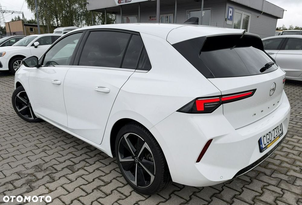 Opel Astra 1.2 Turbo Automatik Ultimate - 4