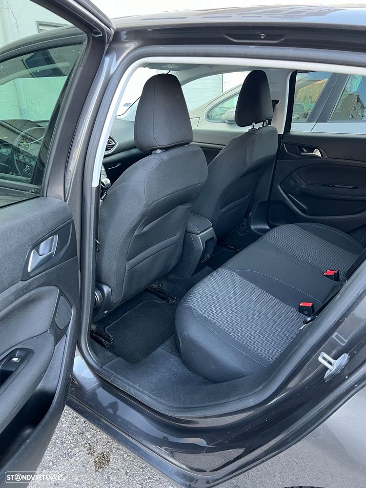 Peugeot 308 1.2 PureTech Style - 8