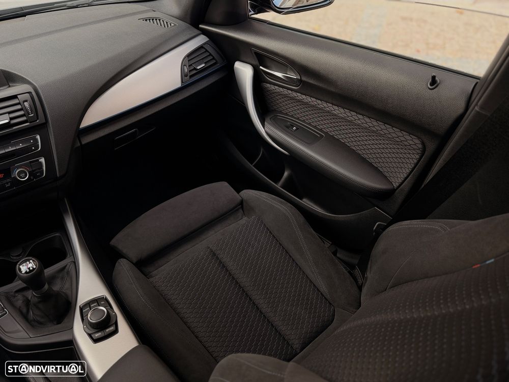 BMW 118 i Pack M - 30