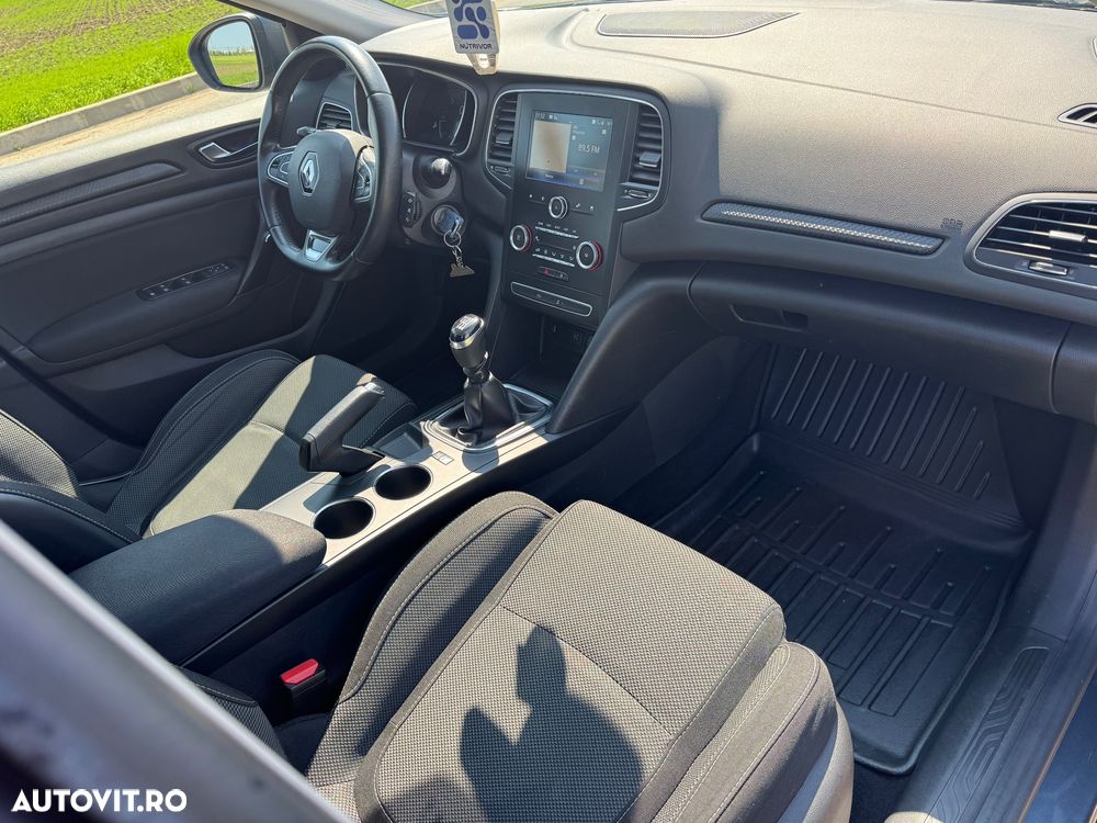 Renault Megane Blue dCi 116 Life - 21